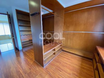 Apartamento de 3 alcobas en venta en Rosales Otro, Bogotá, 248 m² · foto 13 de 20