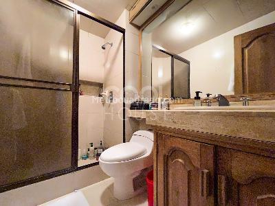Apartamento de 4 alcobas en venta en Santa Barbara, Bogotá, 300 m² · foto 10 de 20