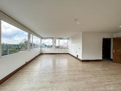 Casa de 5 alcobas en venta en Santa Ana Oriental, Bogotá, 550 m² · foto 16 de 20