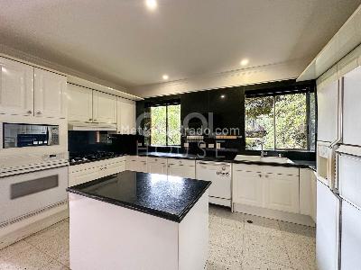 Apartamento en venta en Santa Barbara Alta, Bogotá · foto 9 de 20