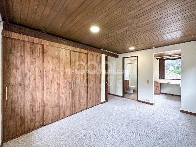 Casa de 4 alcobas en venta en La Calera, La Calera, 800 m² · foto 13 de 20