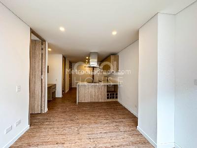 Apartamento de 1 alcoba en venta en Santa Barbara Central, Bogotá, 60 m² · foto 3 de 12