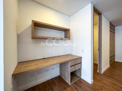 Apartamento de 1 alcoba en venta en Santa Barbara Central, Bogotá, 60 m² · foto 7 de 12