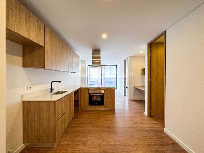 Apartamento de 1 alcoba en venta en Santa Barbara Central, Bogotá, 60 m² · foto 6 de 12