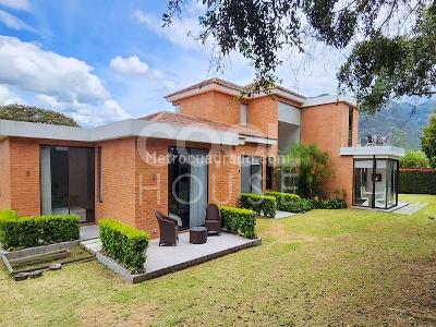 Casa de 4 alcobas en venta en San Simon, Bogotá, 470 m² · foto 19 de 20