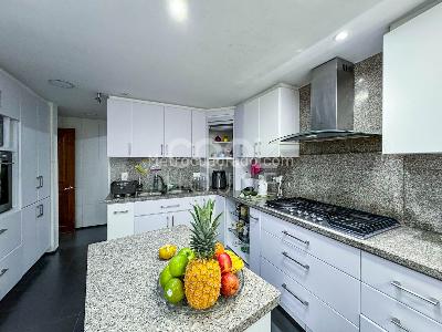 Casa de 4 alcobas en venta en Bosque De Pinos, Bogotá, 284 m² · foto 8 de 16