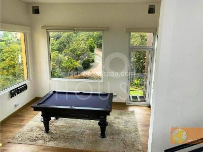Casa de 3 alcobas en venta en La Calera, La Calera, 270 m² · foto 4 de 10