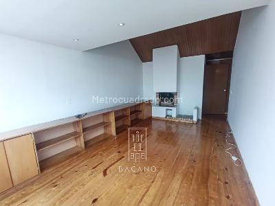 Casa de 4 alcobas en venta en Niza, Bogotá, 248 m² · foto 15 de 17
