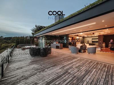 Apartamento de 3 alcobas en venta en El Poblado, Medellín, 610 m² · foto 3 de 20