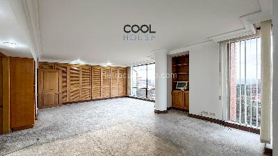 Apartamento de 3 alcobas en venta en Los Rosales, Bogotá, 374 m² · foto 16 de 20