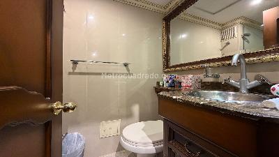 Apartamento en venta en Los Rosales, Bogotá · foto 16 de 20