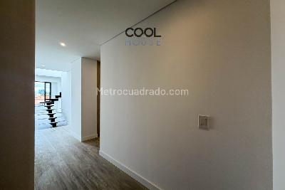Apartamento de 2 alcobas en venta en San Patricio, Bogotá, 134 m² · foto 3 de 19