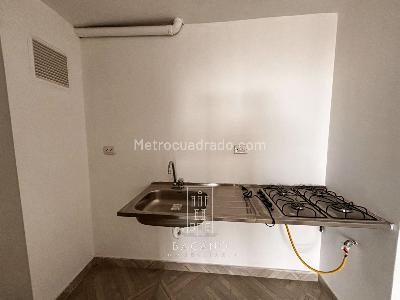 Apartamento en venta en Centenario Fontibon, Bogotá · foto 5 de 9