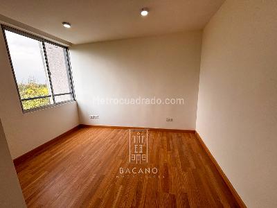 Apartamento de 2 alcobas en venta en Salitre, Bogotá, 36 m² · foto 6 de 7