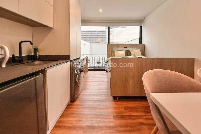 Apartamento de 1 alcoba en venta en Chico Norte Iii, Bogotá, 19 m² · foto 2 de 18