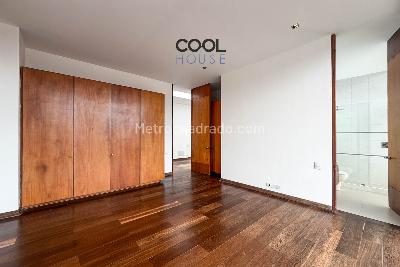 Apartamento de 3 alcobas en arriendo en Chico, Bogotá, 221 m² · foto 16 de 20