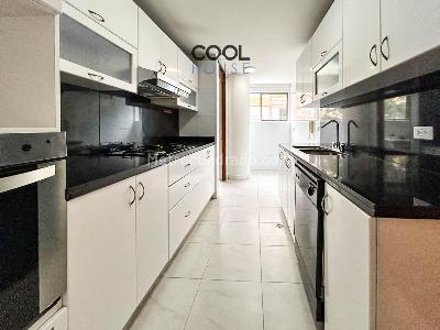 Apartamento en venta en Chico Reservado, Bogotá · foto 4 de 11
