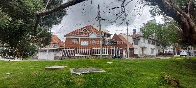 Casa en venta en Chapinero, Bogotá · foto 2 de 15