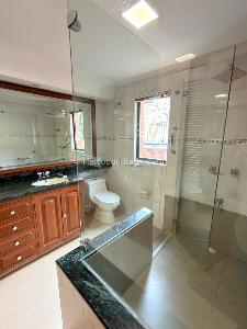 Apartamento de 3 alcobas en venta en Los Rosales (Oi), Bogotá, 145 m² · foto 14 de 20