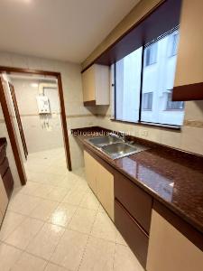 Apartamento de 3 alcobas en venta en Los Rosales (Oi), Bogotá, 145 m² · foto 17 de 20