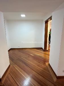 Apartamento de 3 alcobas en venta en Los Rosales (Oi), Bogotá, 145 m² · foto 9 de 20