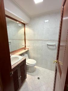 Apartamento de 3 alcobas en venta en Los Rosales (Oi), Bogotá, 145 m² · foto 11 de 20