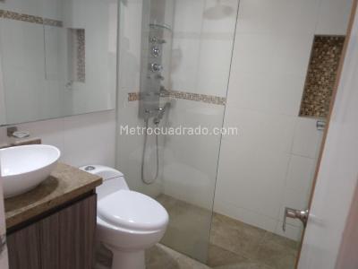 Apartamento de 3 alcobas en venta en La Porcincula, Bogotá, 143 m² · foto 8 de 19