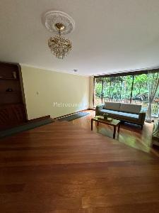 Apartamento de 3 alcobas en venta en Los Rosales Emaus, Bogotá, 110 m² · foto 3 de 20
