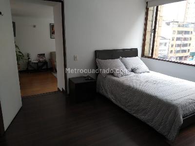 Apartaestudio en venta en Chapinero Alto, Bogotá, 44 m² · foto 9 de 12