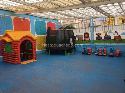 Casa de 5 alcobas en venta en Jazmin, Bogotá, 278 m² · foto 5 de 20
