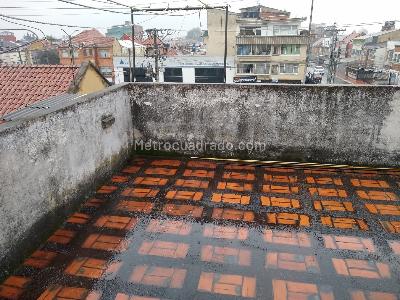 Casa de 5 alcobas en venta en San Luis Altos Del Cabo, Bogotá, 450 m² · foto 4 de 19