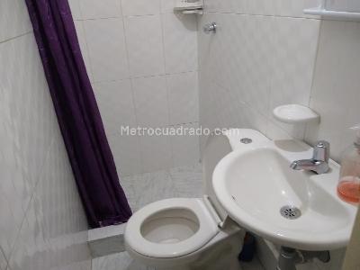 Casa de 5 alcobas en venta en San Luis Altos Del Cabo, Bogotá, 450 m² · foto 9 de 19