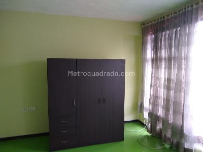 Casa de 5 alcobas en venta en San Luis Altos Del Cabo, Bogotá, 450 m² · foto 17 de 19