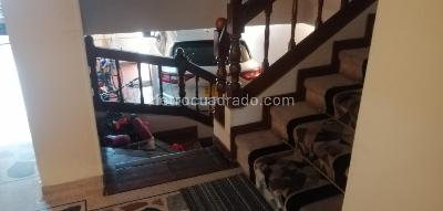 Casa en venta en Santa Barbara Central, Bogotá · foto 2 de 20