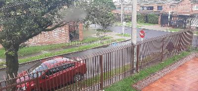 Casa de 5 alcobas en venta en Niza Norte, Bogotá, 590 m² · foto 10 de 17
