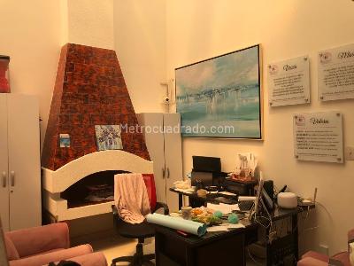 Casa de 5 alcobas en venta en Las Villas, Bogotá, 380 m² · foto 7 de 20