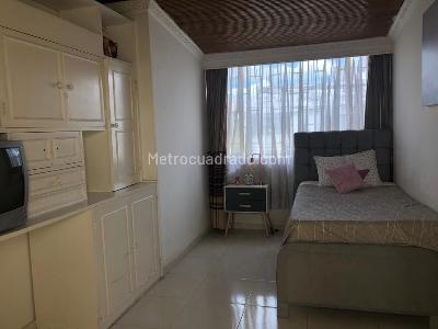 Casa de 5 alcobas en venta en Las Villas, Bogotá, 380 m² · foto 14 de 20