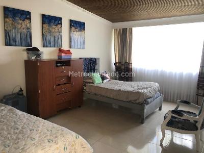 Casa de 5 alcobas en venta en Las Villas, Bogotá, 380 m² · foto 15 de 20