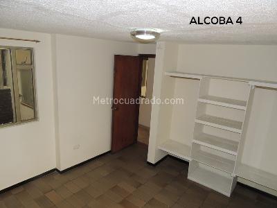 Casa de 5 alcobas en venta en Las Americas, Bogotá, 357 m² · foto 5 de 20