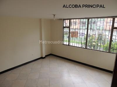 Casa de 5 alcobas en venta en Las Americas, Bogotá, 357 m² · foto 6 de 20