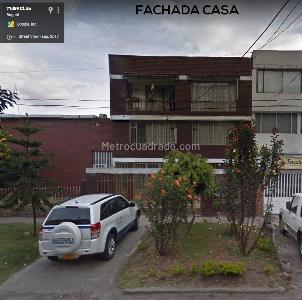 Casa de 5 alcobas en venta en Las Americas, Bogotá, 357 m² · foto 10 de 20