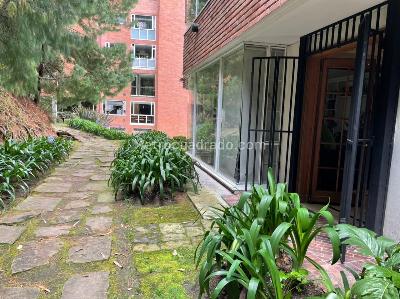 Apartamento en venta en Los Rosales, Bogotá · foto 8 de 20
