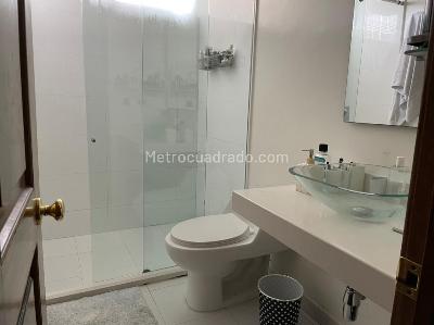 Apartamento en venta en Los Rosales, Bogotá · foto 12 de 20
