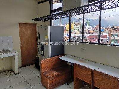 Casa de 5 alcobas en venta en Chapinero Central, Bogotá, 480 m² · foto 2 de 13