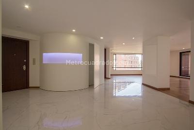 Apartamento en venta en La Cabrera, Bogotá · foto 2 de 20