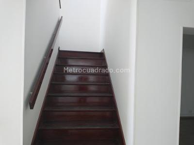 Casa de 5 alcobas en venta en Polo Club, Bogotá, 340 m² · foto 14 de 20