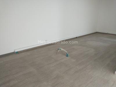 Casa de 5 alcobas en venta en Polo Club, Bogotá, 340 m² · foto 15 de 20