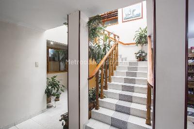 Casa de 5 alcobas en venta en La Calera, La Calera, 358 m² · foto 3 de 18