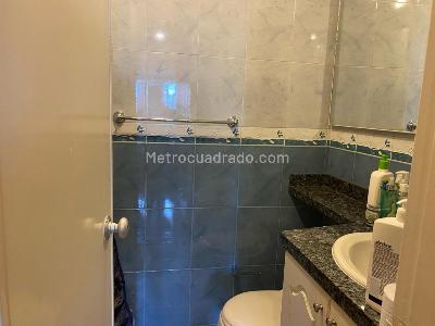 Apartamento de 3 alcobas en venta en Chapinero, Bogotá, 132 m² · foto 4 de 18