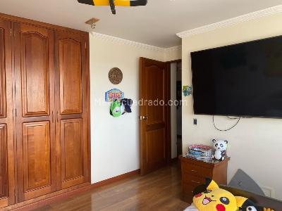 Apartamento de 3 alcobas en venta en Chapinero, Bogotá, 132 m² · foto 5 de 18